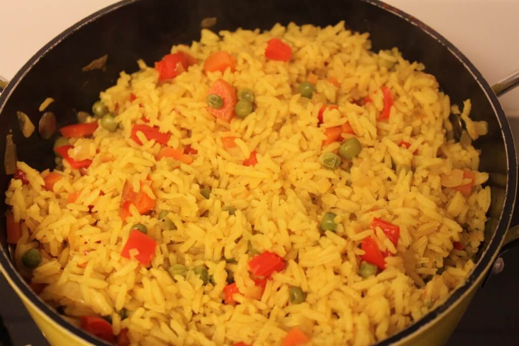 אורז צבעוני שמח וטעים בחמש דקות