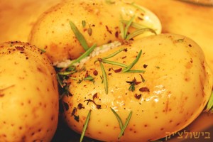 תפוחי אדמה בתנור בסגנון ל"ג בעומר